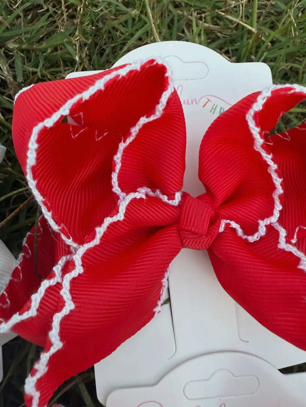 Red 4” moonstitched bow